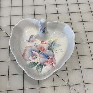 Ansley china little sweetheart Ring Holder